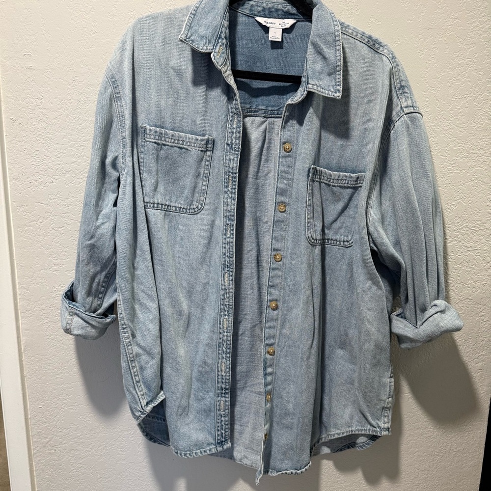 Light denim boyfriend shirt